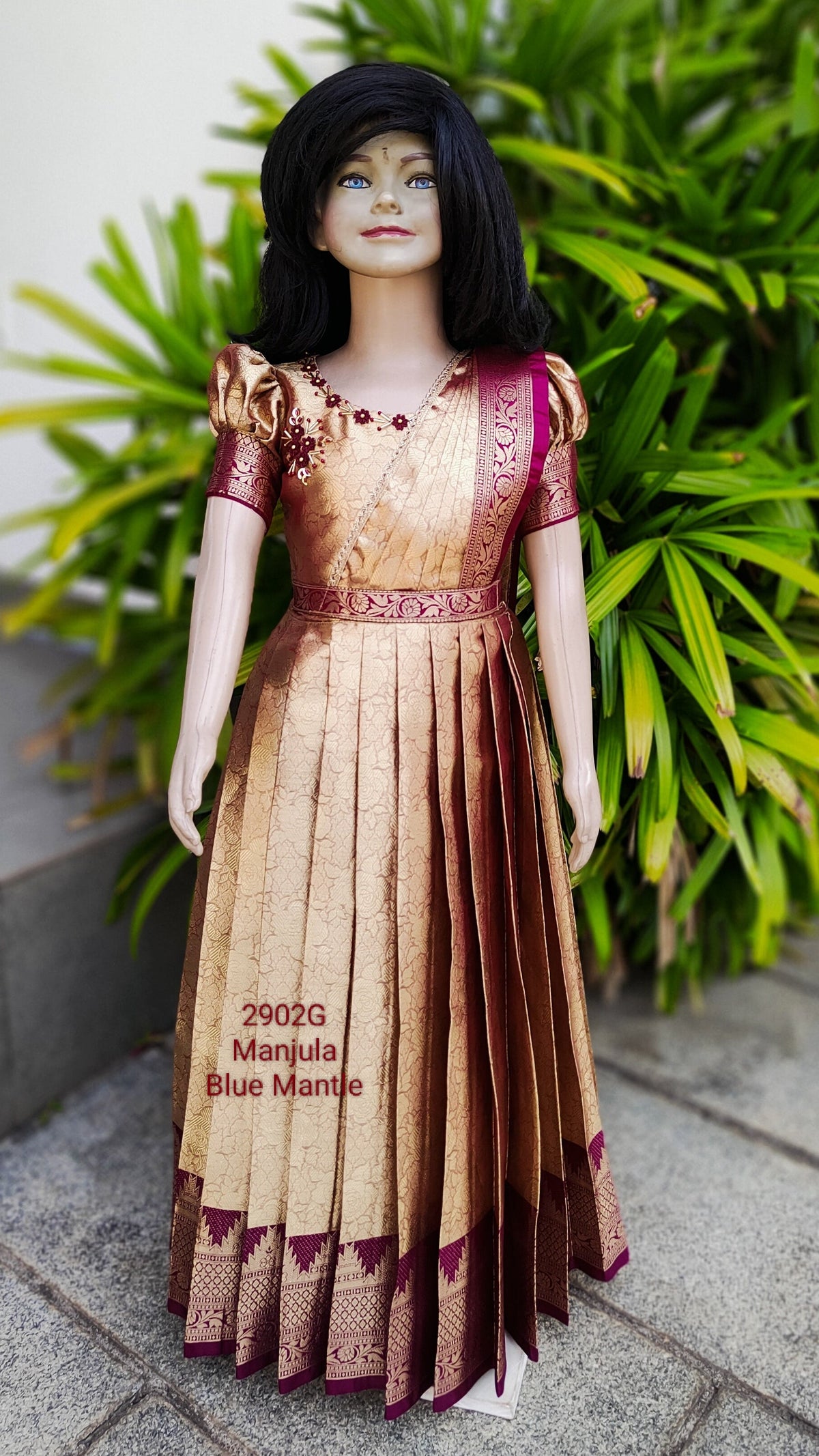 2902G: "Manjula"- Sending in 8 days