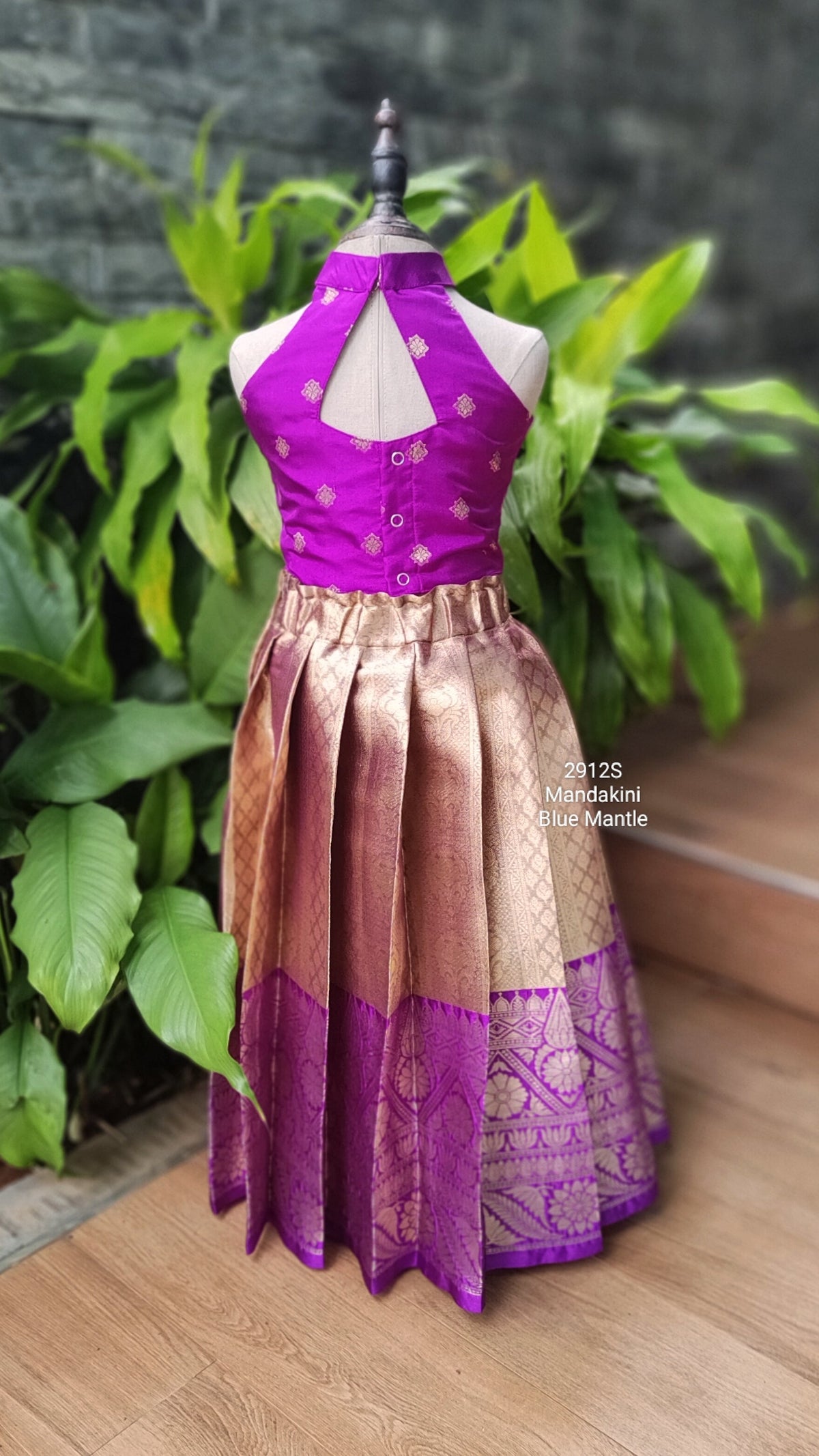 2912S: "Mandakini"- Sending in 6 days