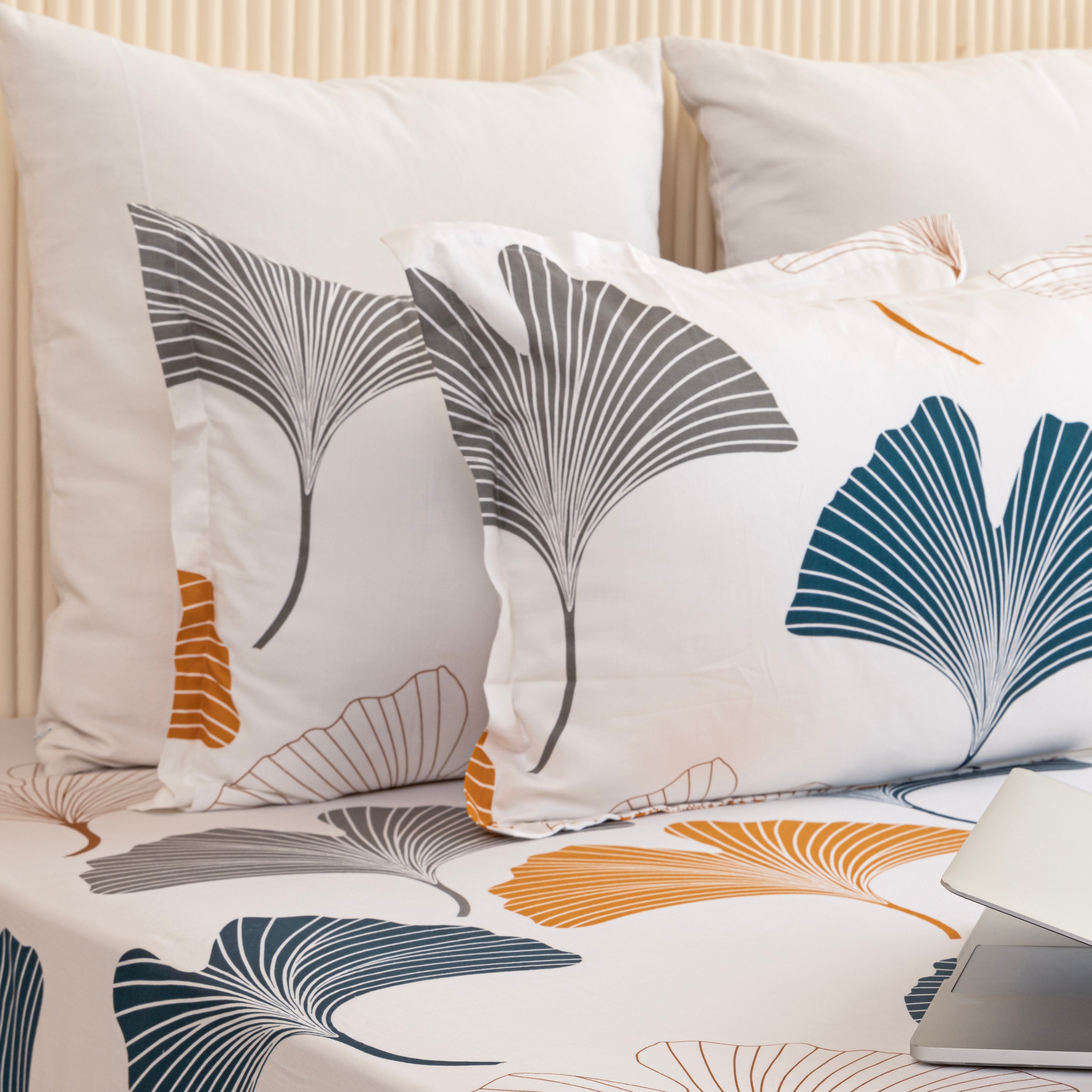 Bedsheet