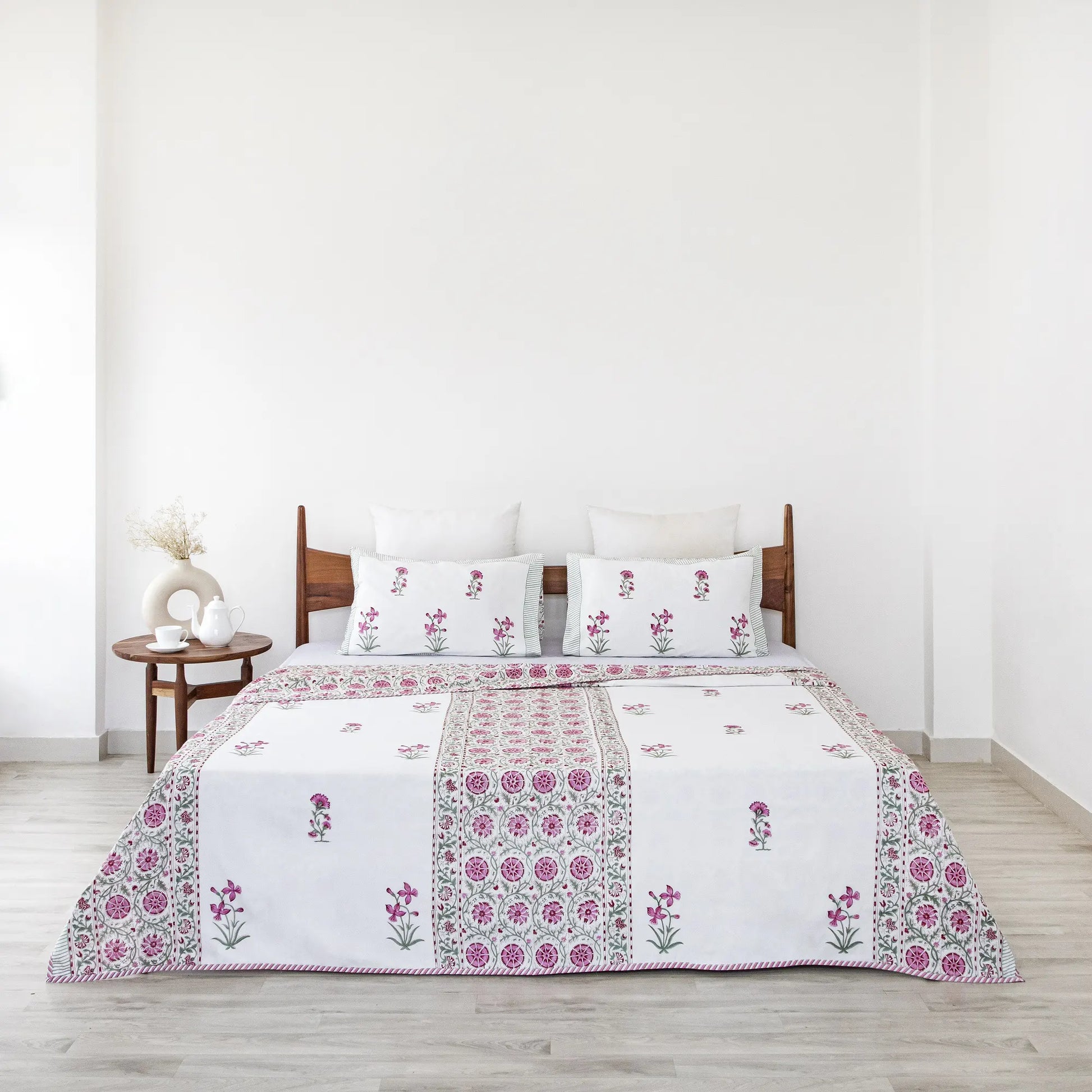 Imprimer Iris - Hand Block Printed Dohar (Pink)-1