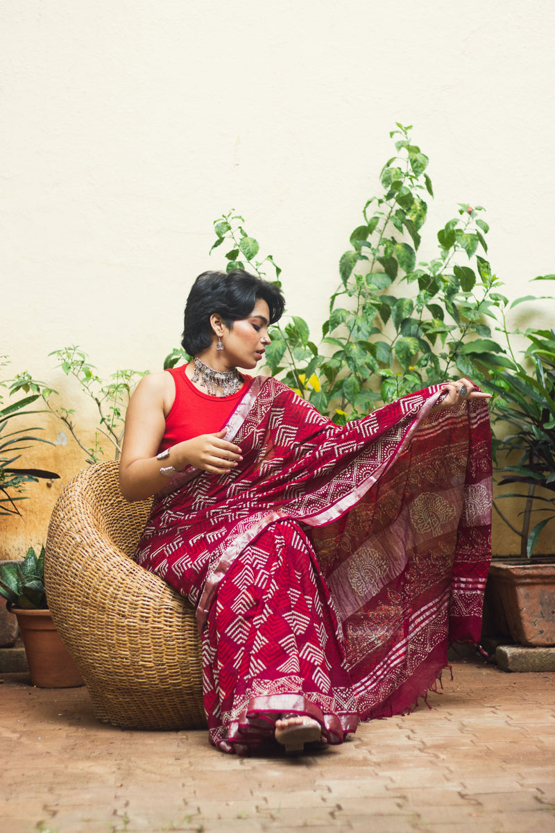Linen Cotton Bagru Saree Crimson Chevron-3