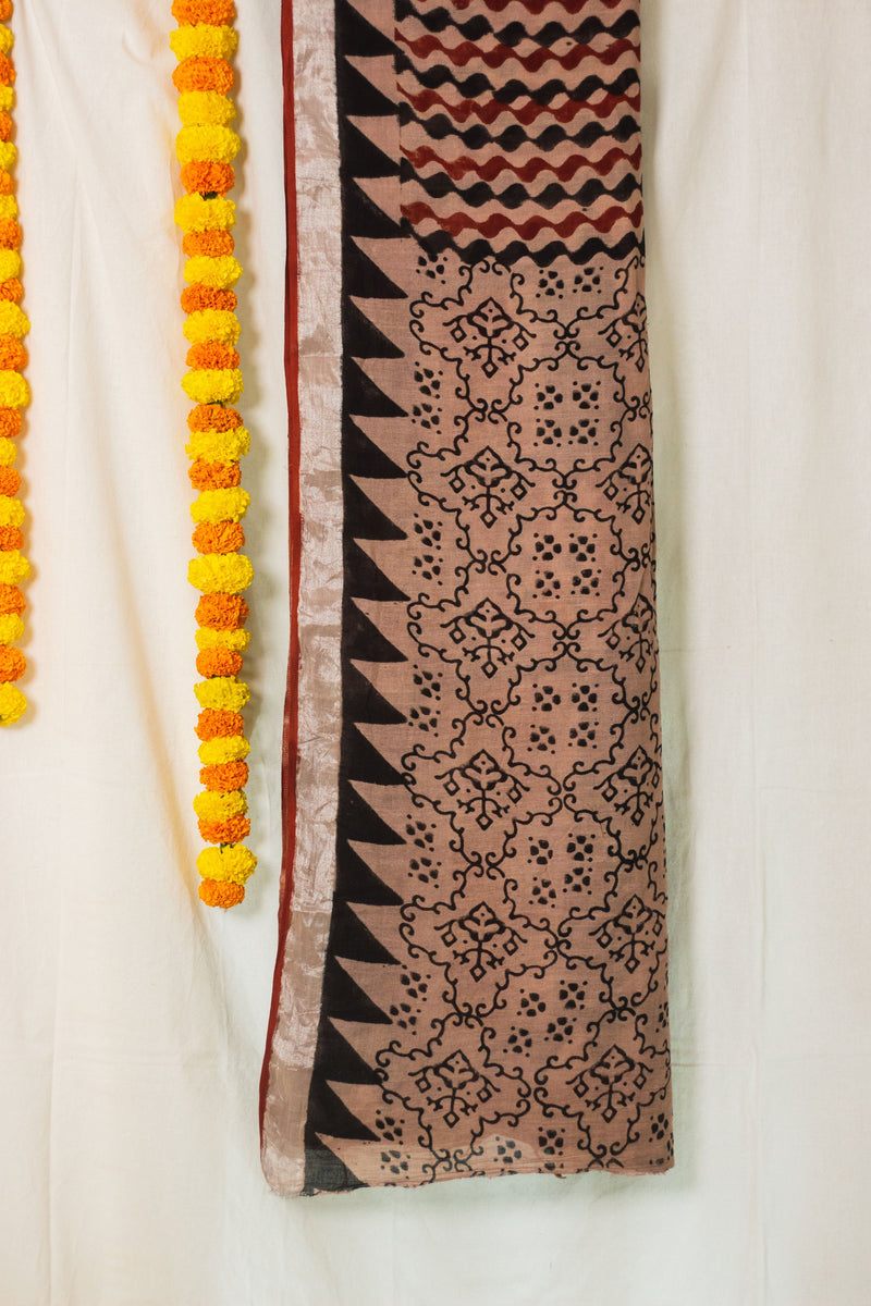 Linen Cotton Bagru Saree Rustic Waves-9