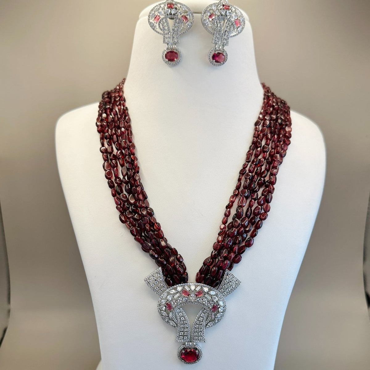 NECKLACE-1