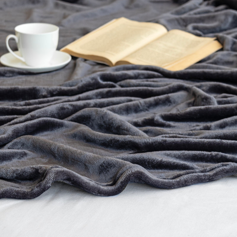 Fort Mellow - Plush Blanket (Storm Grey)-3