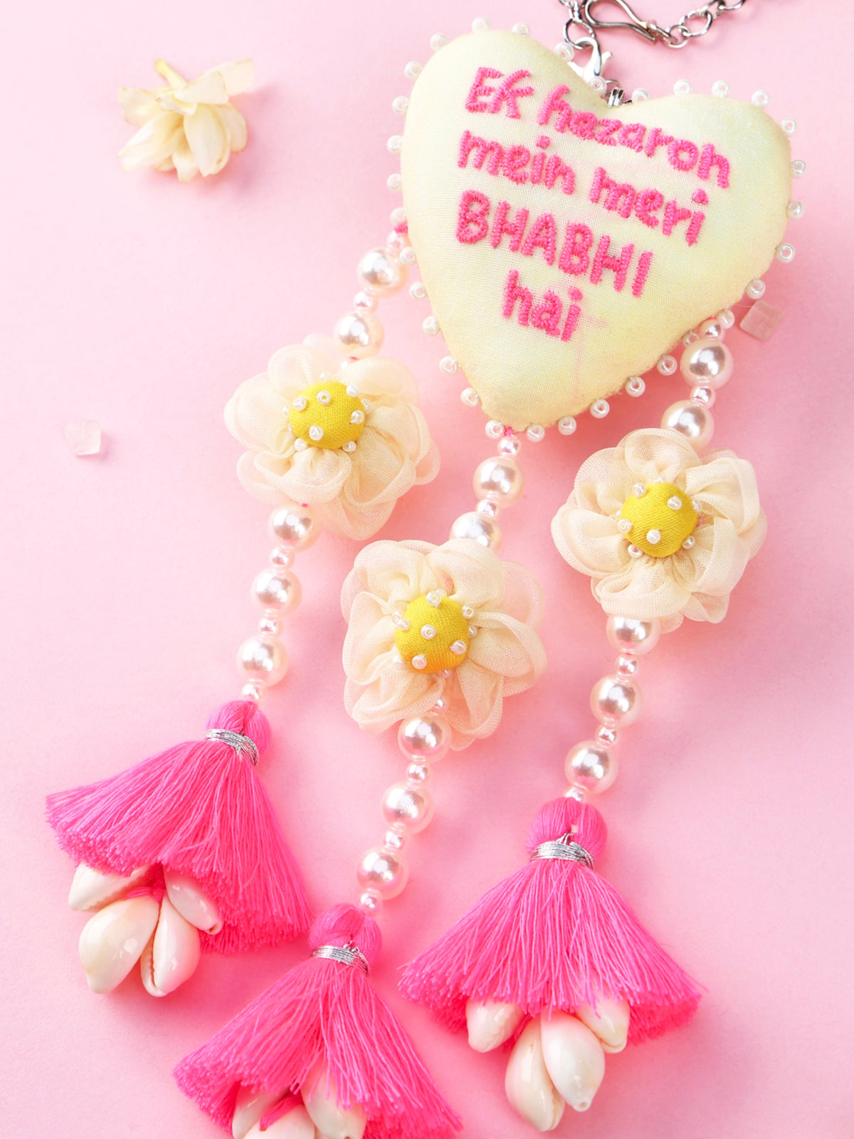 Ek Hazaro Mein Meri Bhabhi Hai Lumba Rakhi