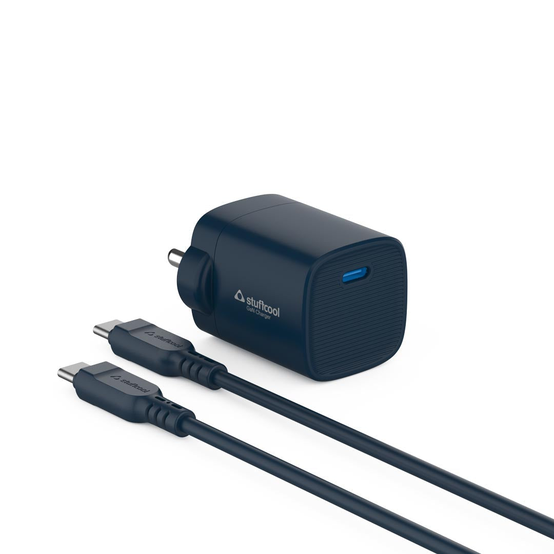 Stuffcool Novus 25W Super Fast GaN charger with Type C to C 60W 3A Cable