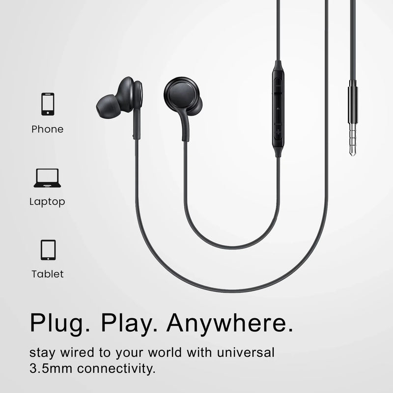 Black earphones with universal 3.5mm connectivity 
