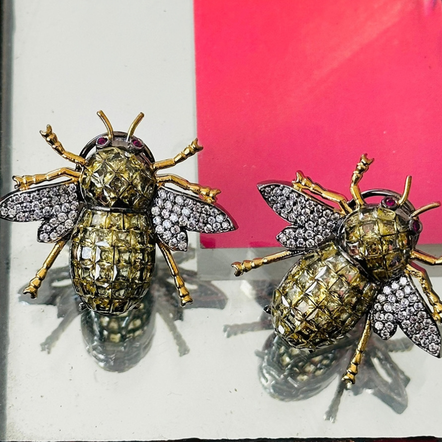 Bee Earrings-1
