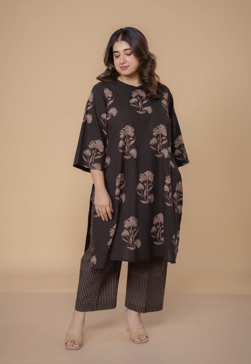 Yashi Brown Dabu Slub Cotton Straight Pant