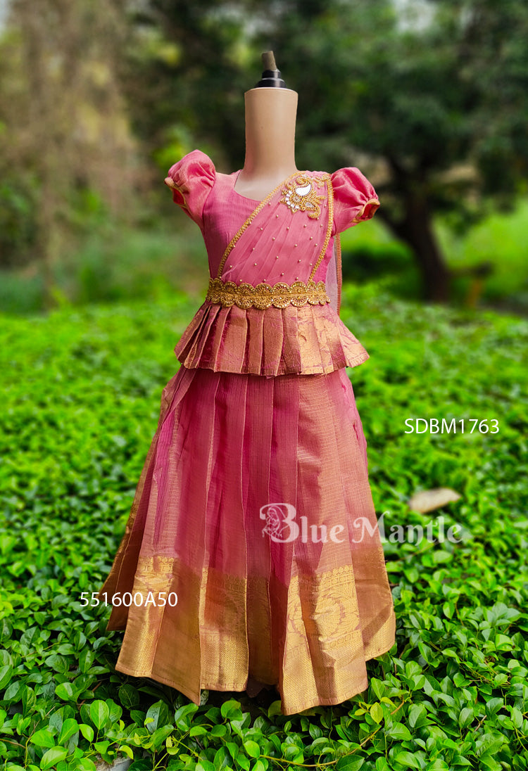 1763D: Rose Gold Dhavani- Ready to Dispatch