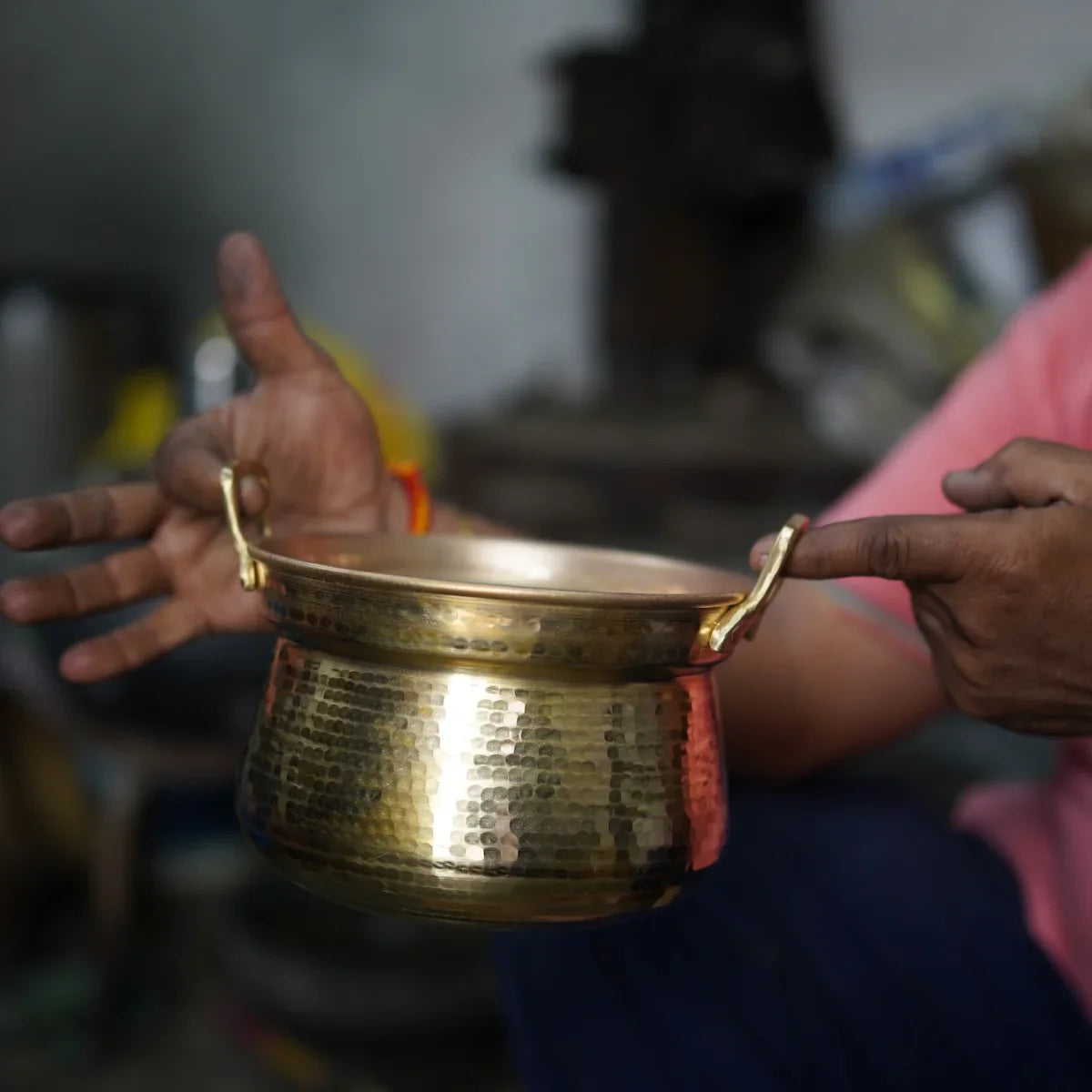 Shakuntala Patra (Brass Pot)-10