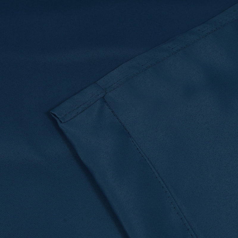 Solid Curtain
