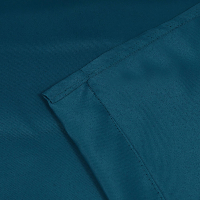 Solid Curtain