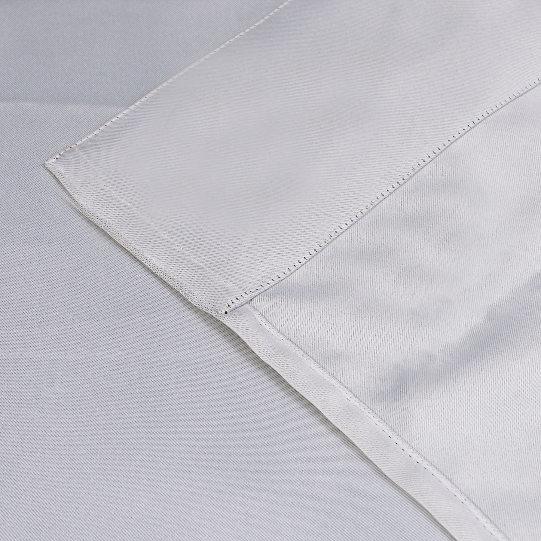 Solid Curtain