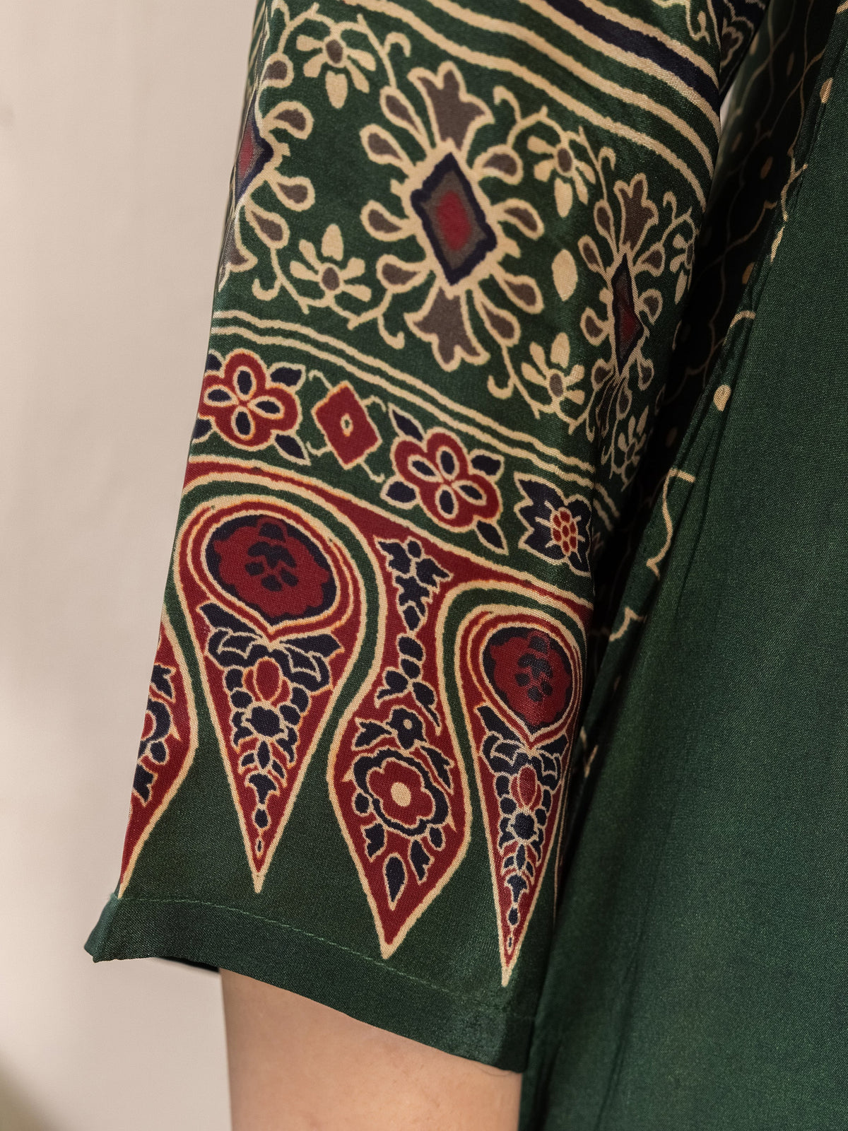 Kavya Natural Crepe Embroidered Suit Set