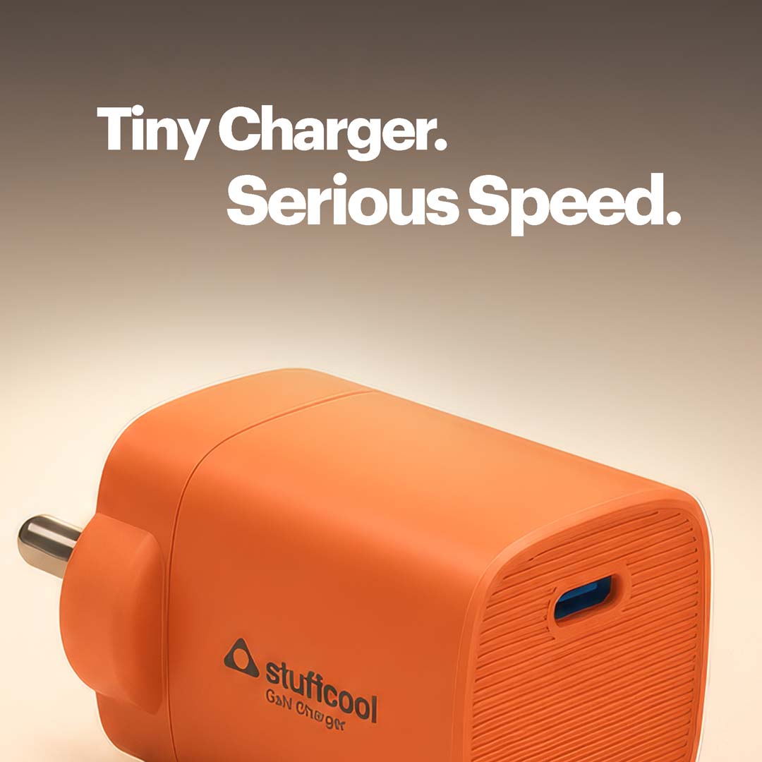 Stuffcool Novus 25W Super Fast GaN charger with Type C to C 60W 3A Cable