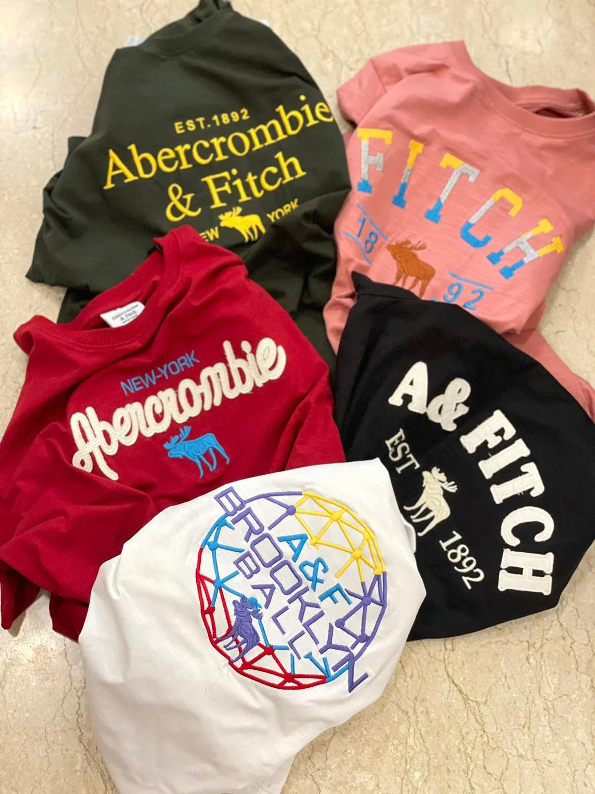 ABERCROMBIE & FITCH || Embroidered T-Shirt For Women
