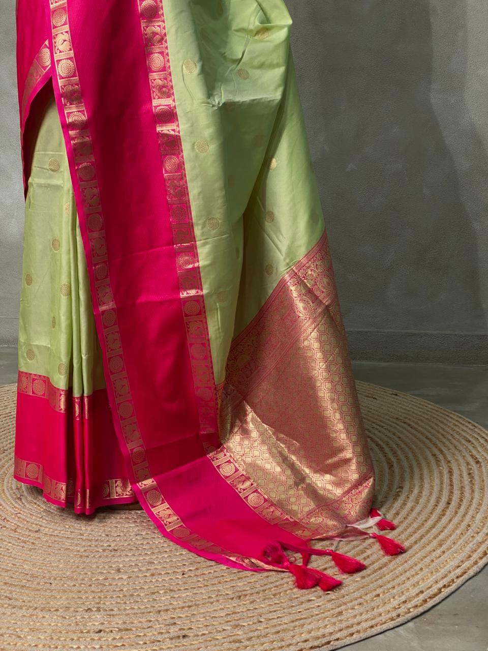 Pastal Green and Magenta Banarasi saree -BSP9G