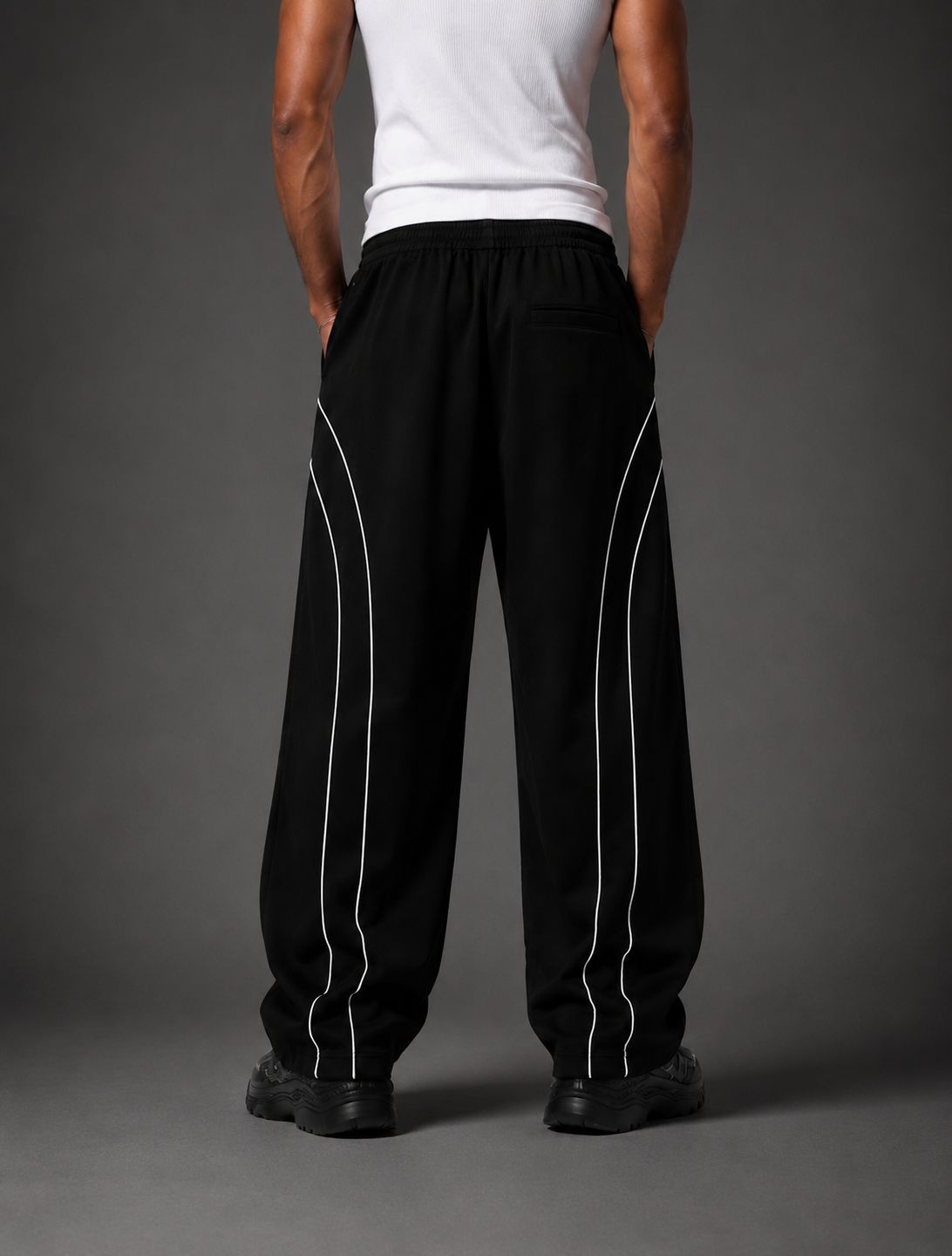 Mono-Line Trackpant