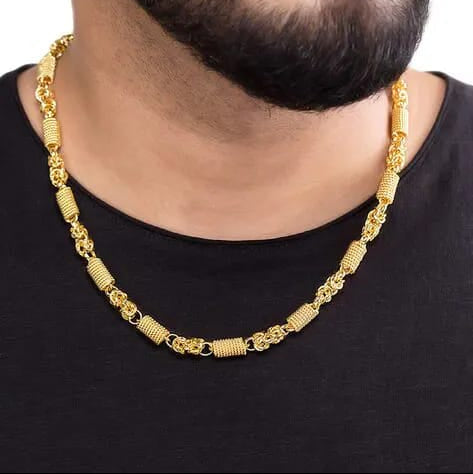 Handcrafted Big Daddy Chain Close Up 22K Gold Men