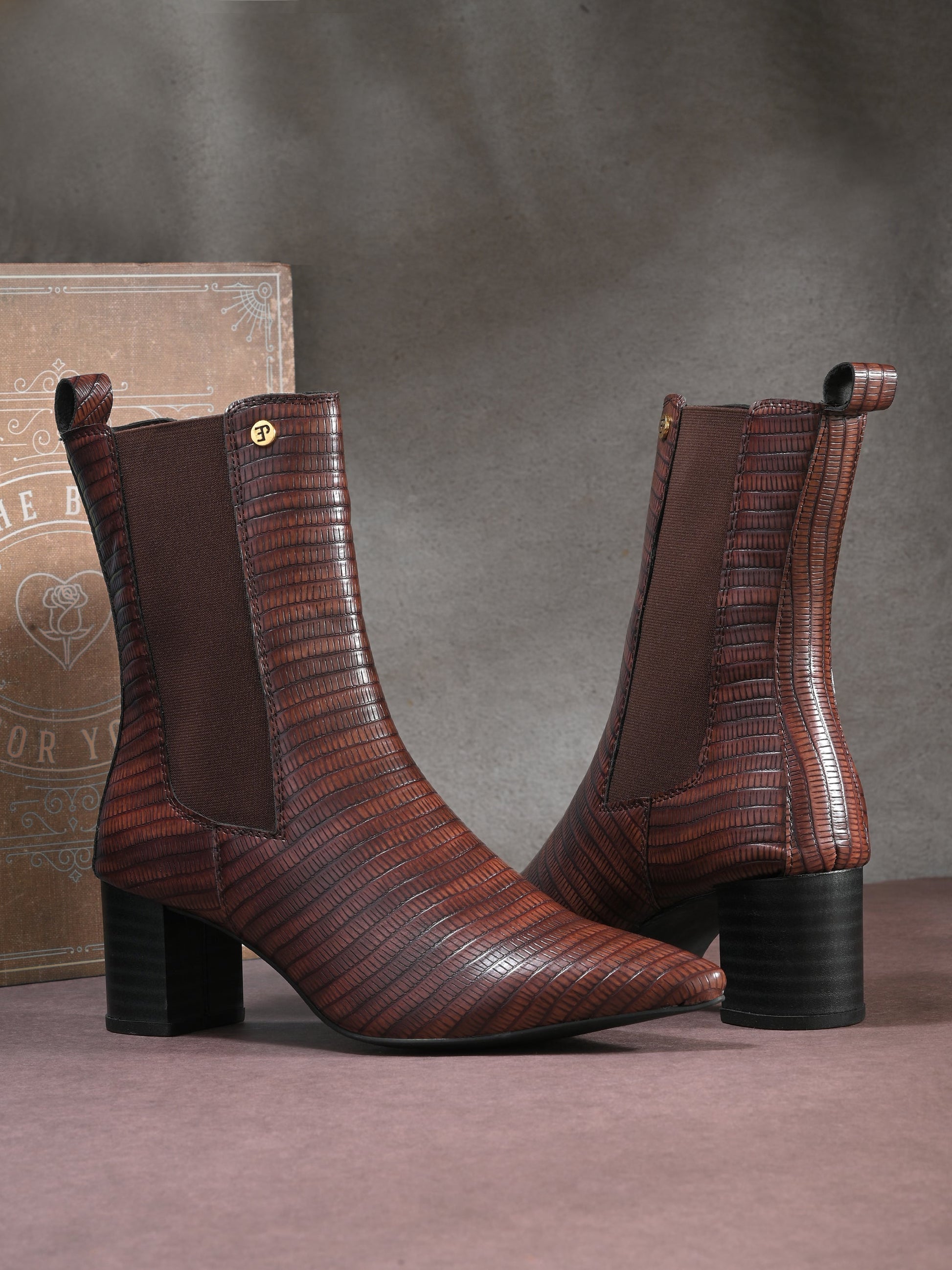 El Paso Women Faux Leather Casual Chelsea Boots-18