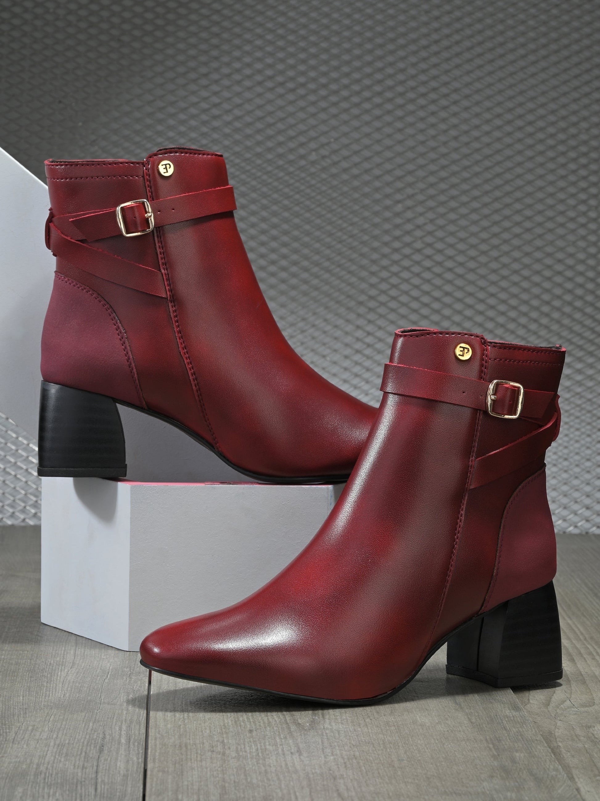 El Paso Women Faux Leather Casual Chelsea Boots-16