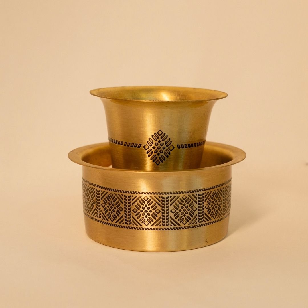 Coffee Dabara Set made with Pure Brass in a Kanjeevaram design theme