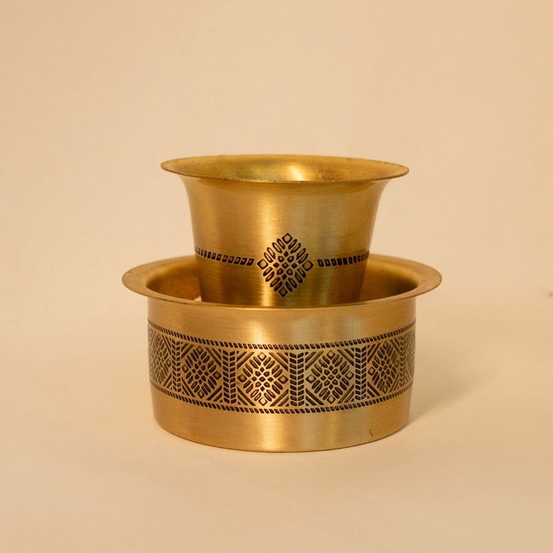 Coffee Dabara Set made with Pure Brass in a Kanjeevaram design theme