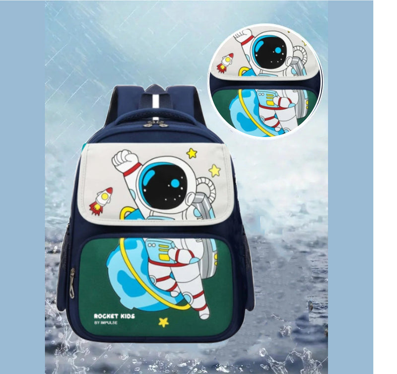 Astronaut I Green-6
