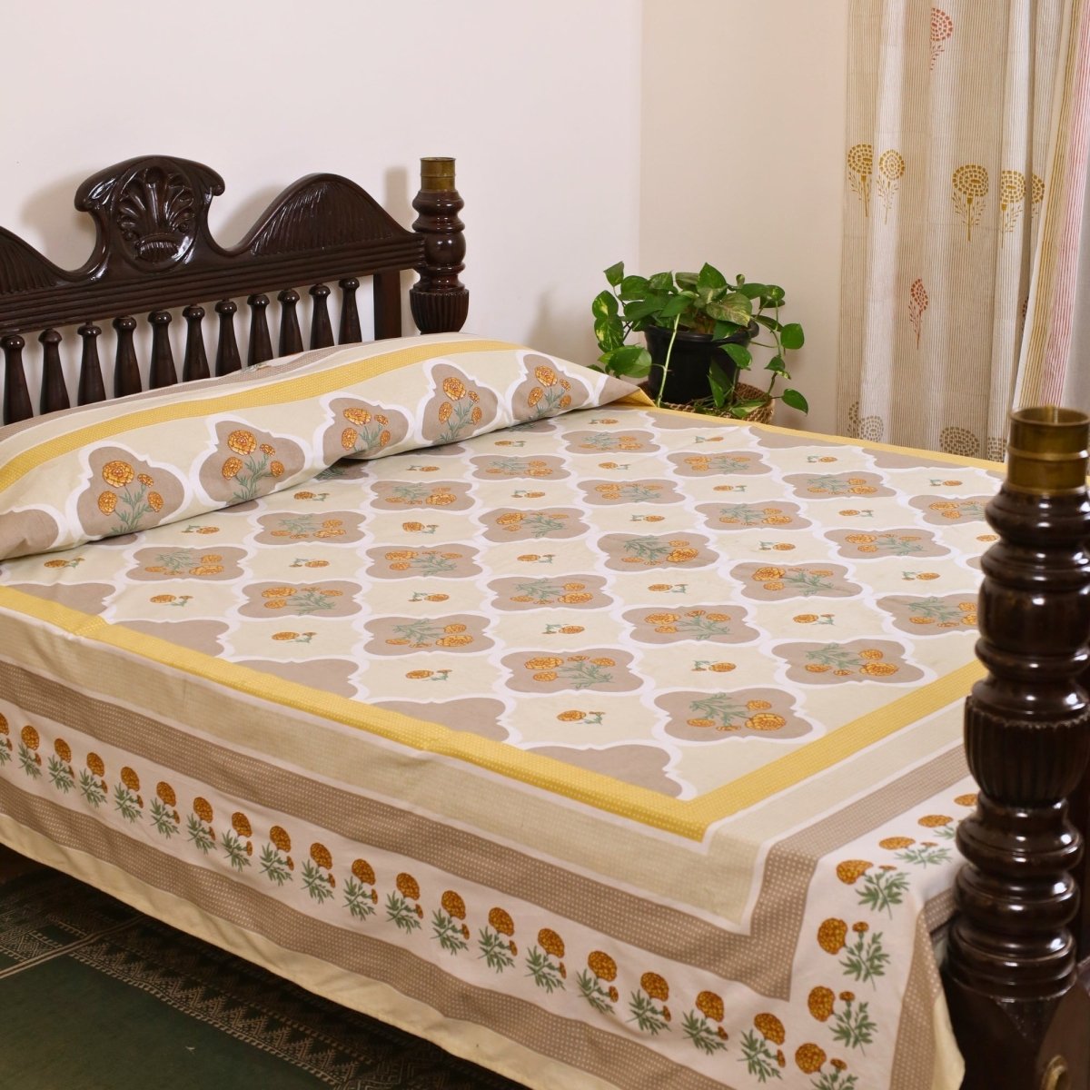 Hand Printed Cotton Bed sheet in Ivory and Taupe Colours