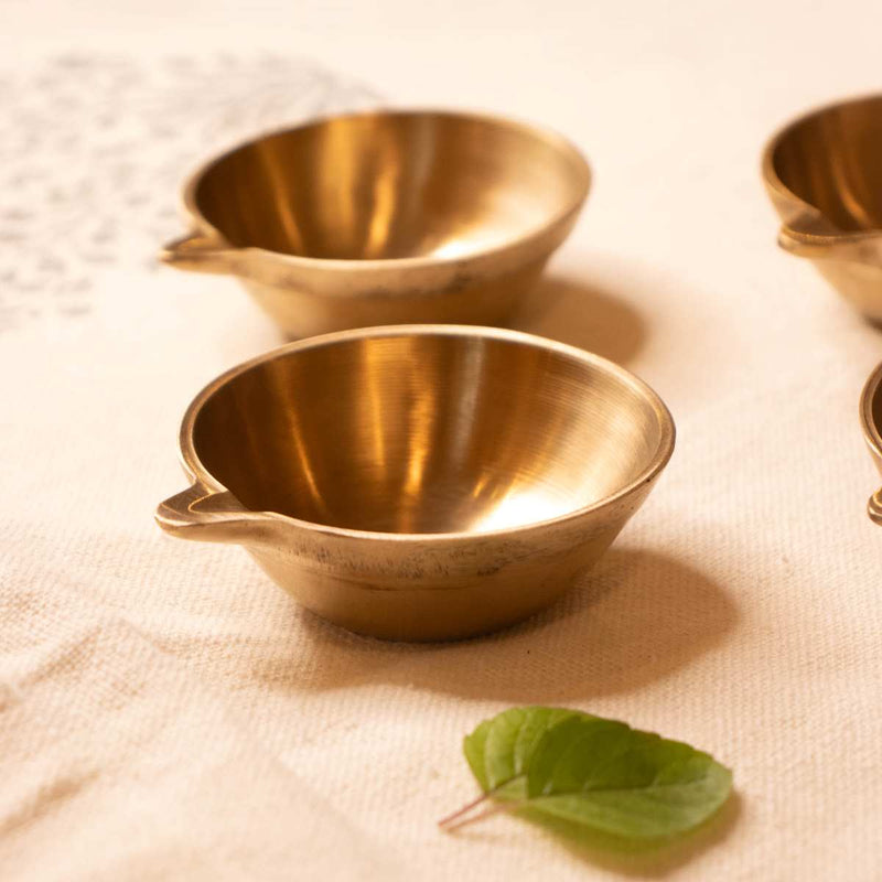 Kansa Diya | Illuminate your home this Diwali-3