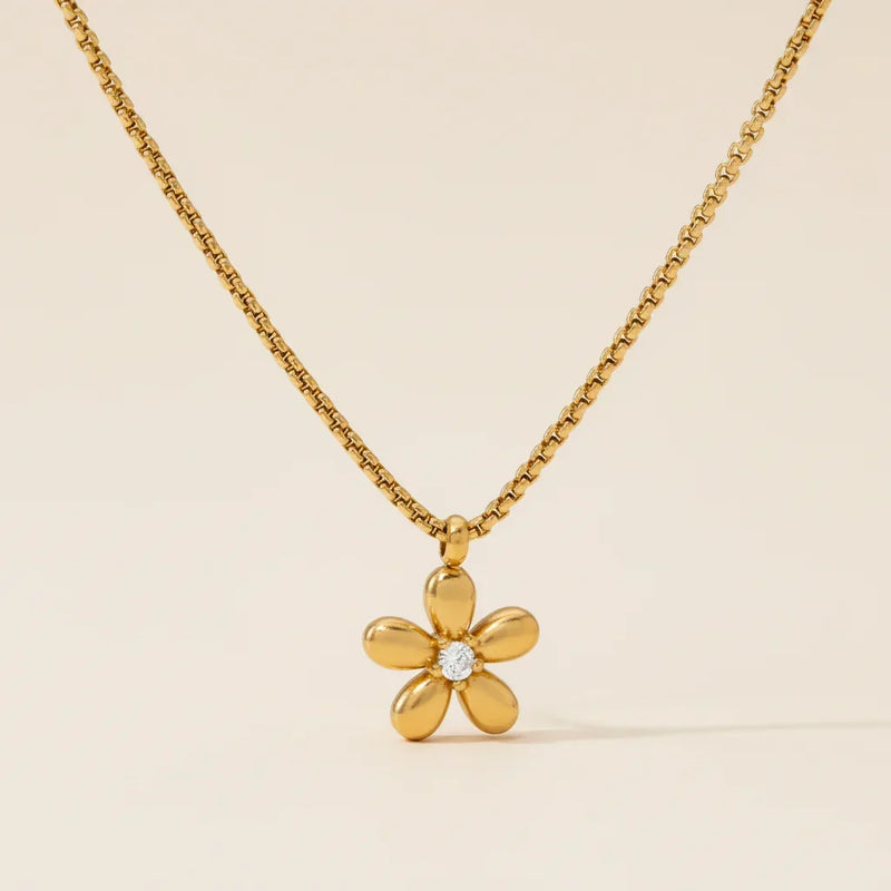 Diatoms Floral Shaped Necklace