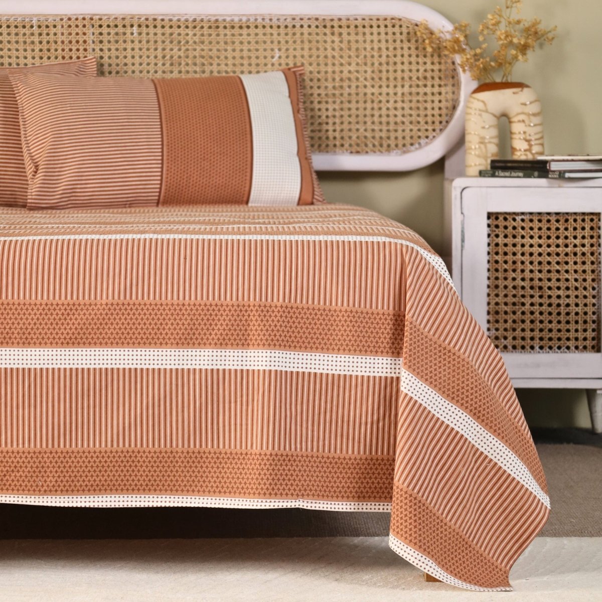 Cotton Bed sheet with Pillow Cover in Rust and Off White