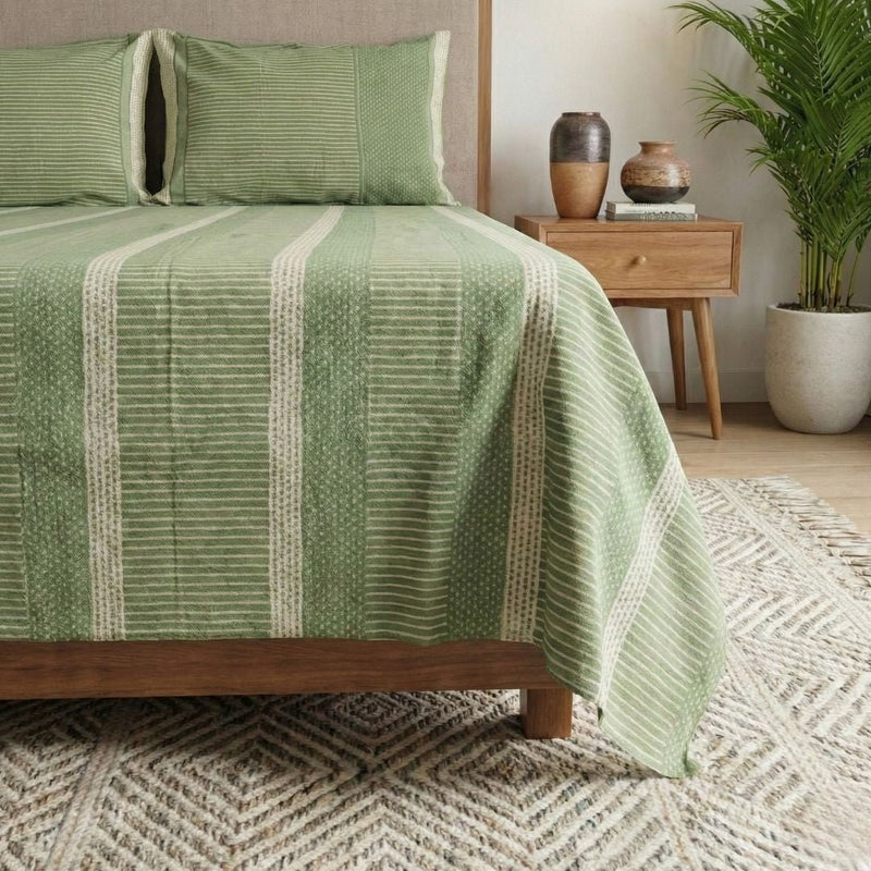 Cotton Bed sheet for Double bed with 2 Pillow Covers | Handprinted  Textured Design in Fern Green & Off White |Marigold Collection