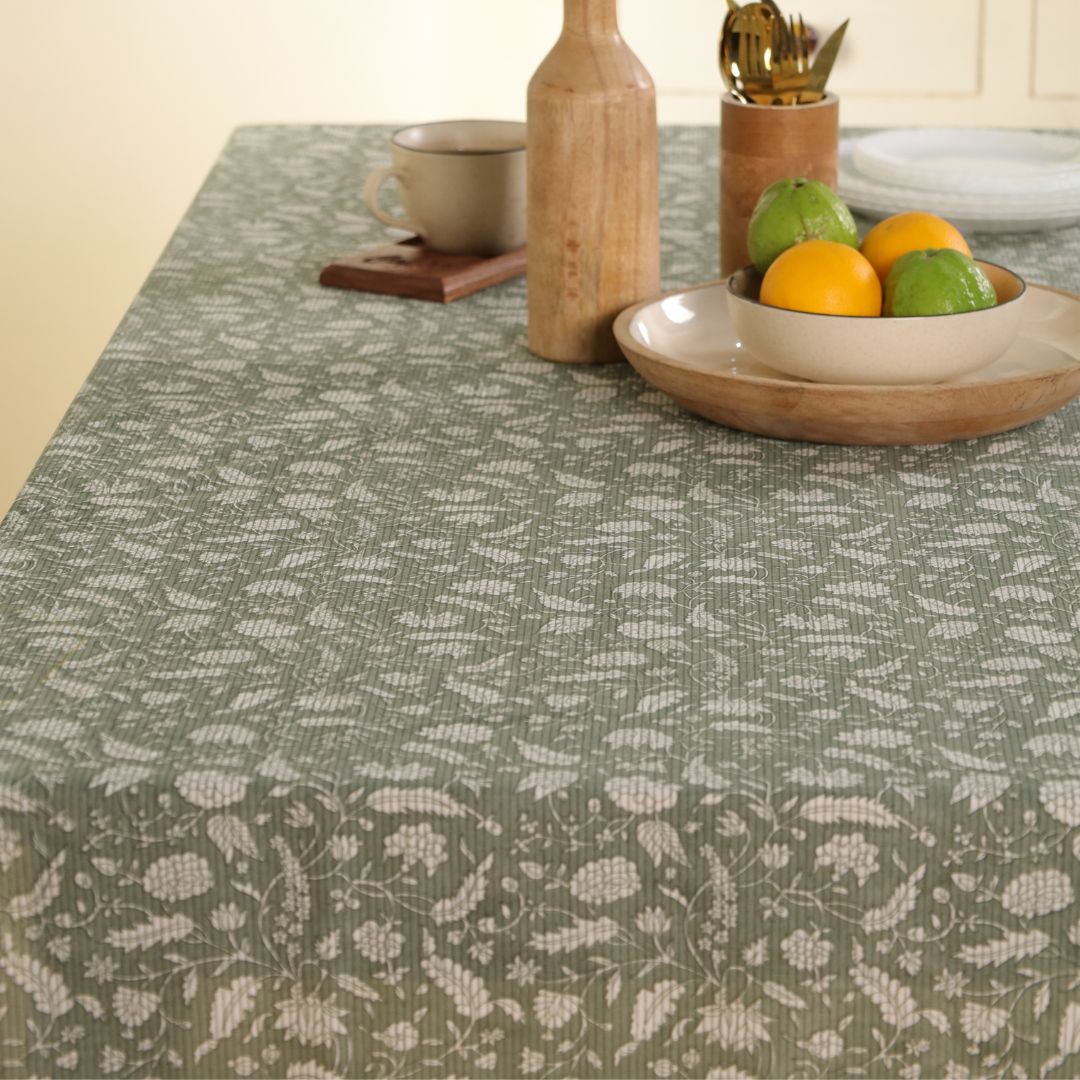 Handprinted Table Cloth in Pure Cotton for a 6 seater dining table