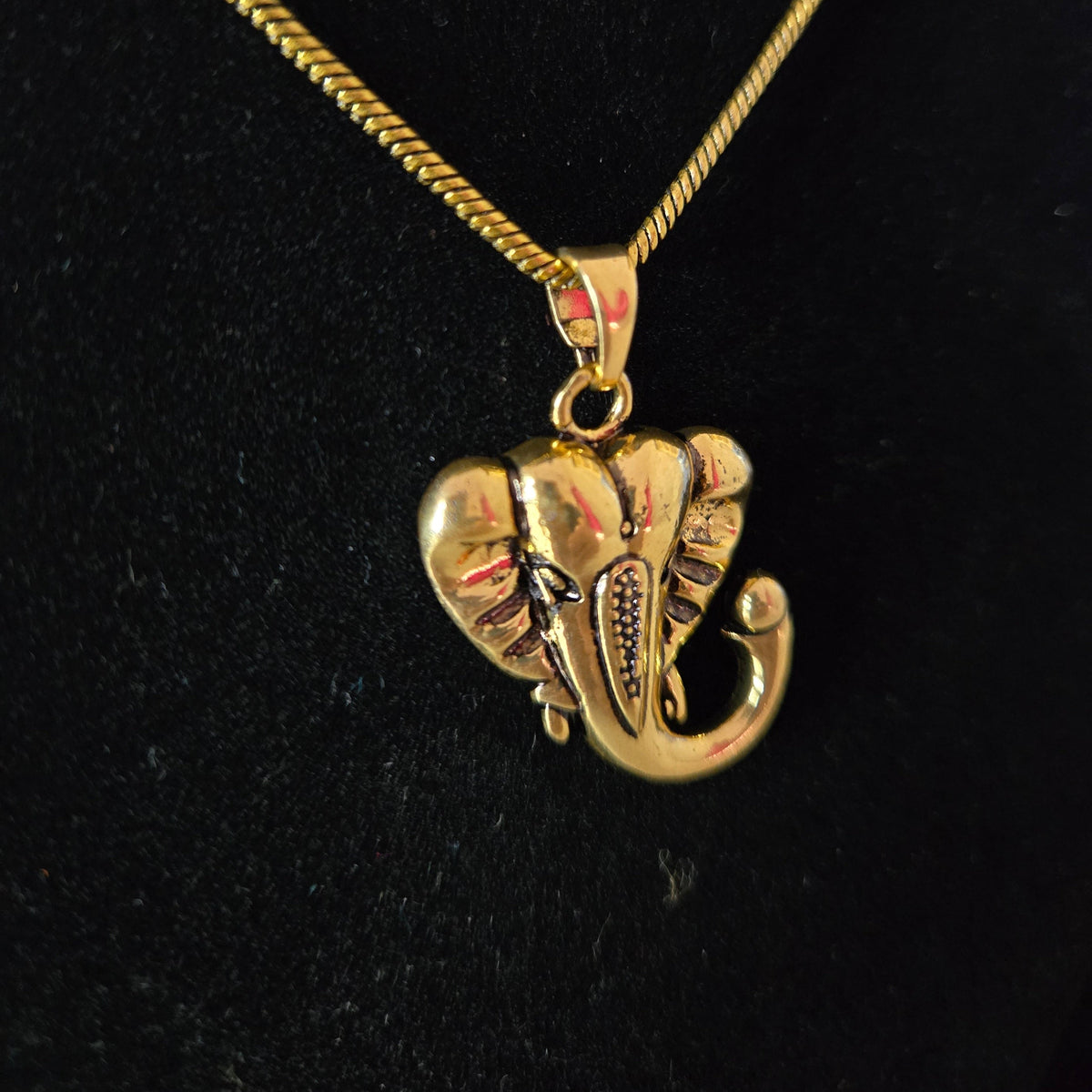 Gold Plated Ganesha Pendant Necklace Men Daily Wear India
