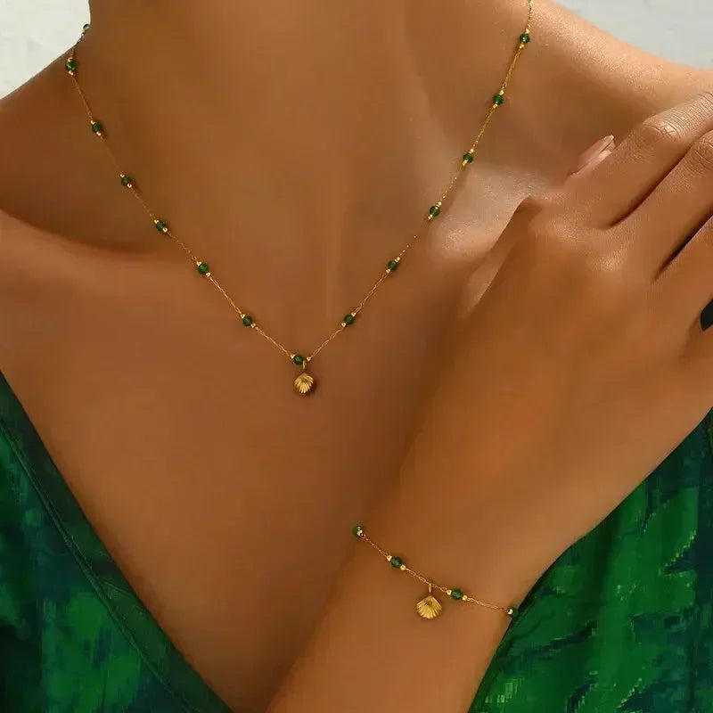 Luxy Shell Necklace & Bracelet