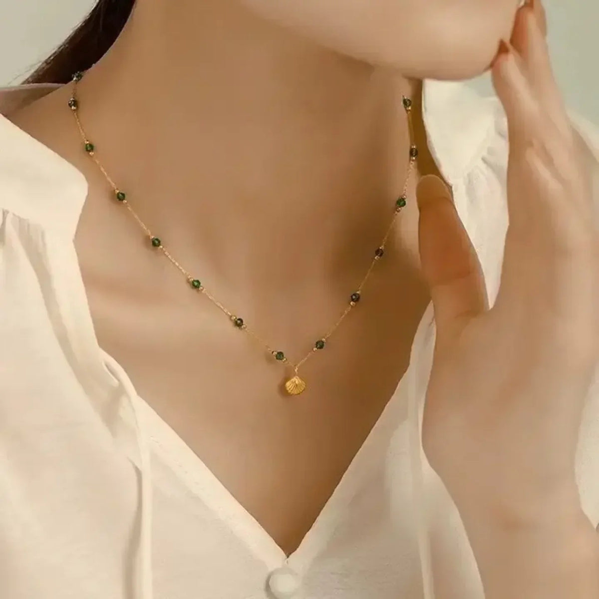 Luxy Shell Necklace & Bracelet