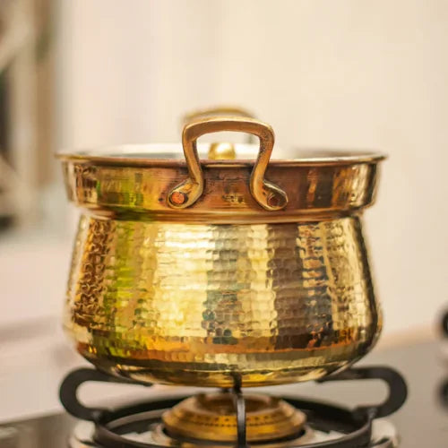 Shakuntala Patra (Brass Pot)-5