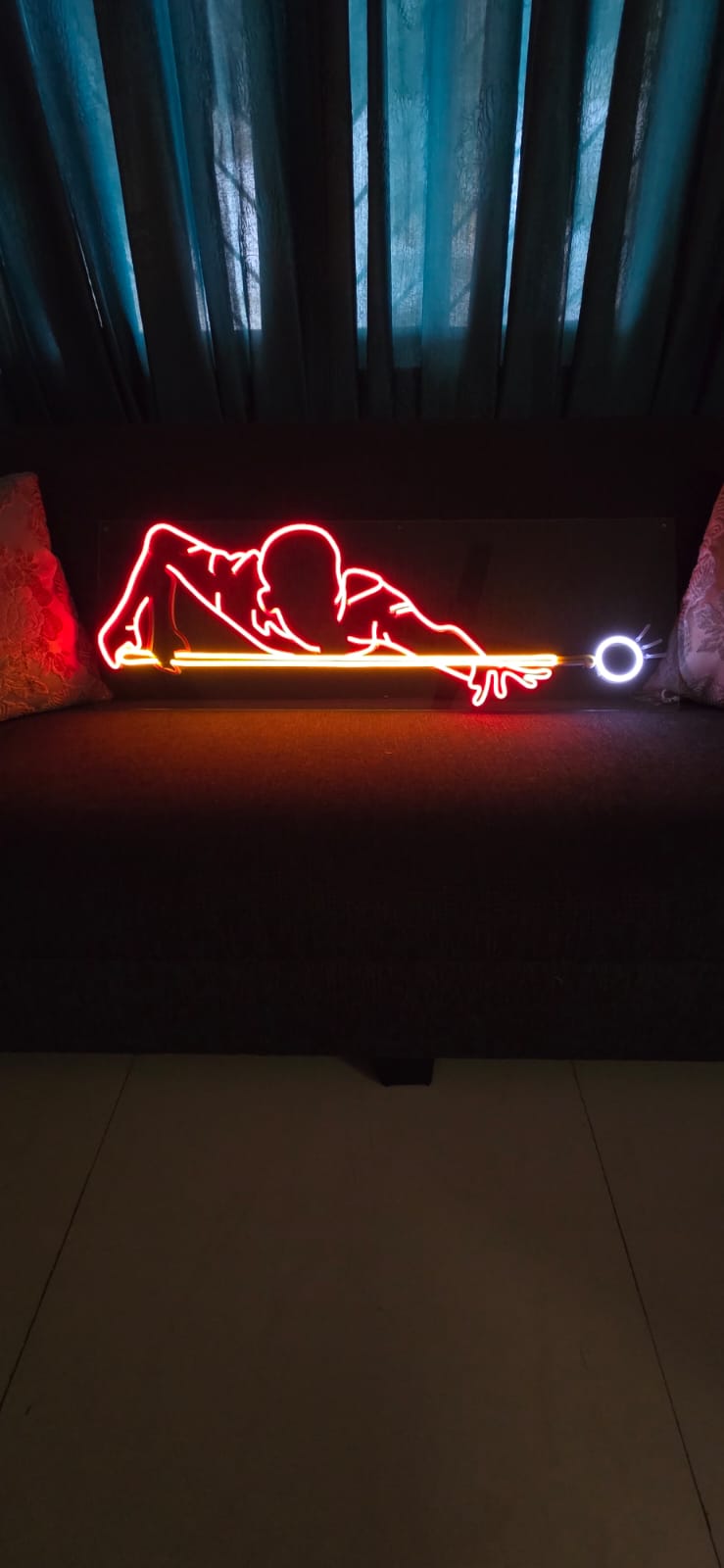 Snooker Player Motion Neon Wall Sign – Billiards Game Room LED Art( 36*12 inch ) | Neon Signs India — Image 4