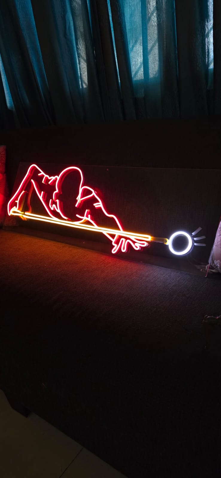 Snooker Player Motion Neon Wall Sign – Billiards Game Room LED Art( 36*12 inch ) | Neon Signs India — Image 3