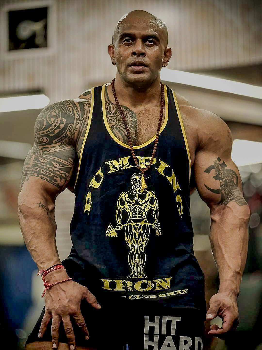 Black Yellow - T109 - Pumping Iron - Gym Tank Top
