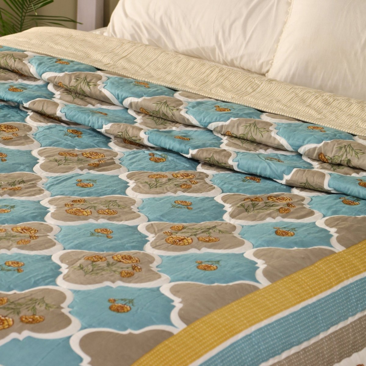 AC Comforter in 100% Cotton Mulmul Handprinted in Rust and Taupe Colours| Lightweight Soft and Breathable AC Blanket